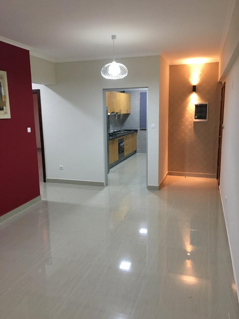 VENDA APARTAMENTO T3 (Benguela)