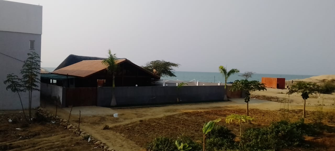 Casa de Praia V3 em Benguela Sto António