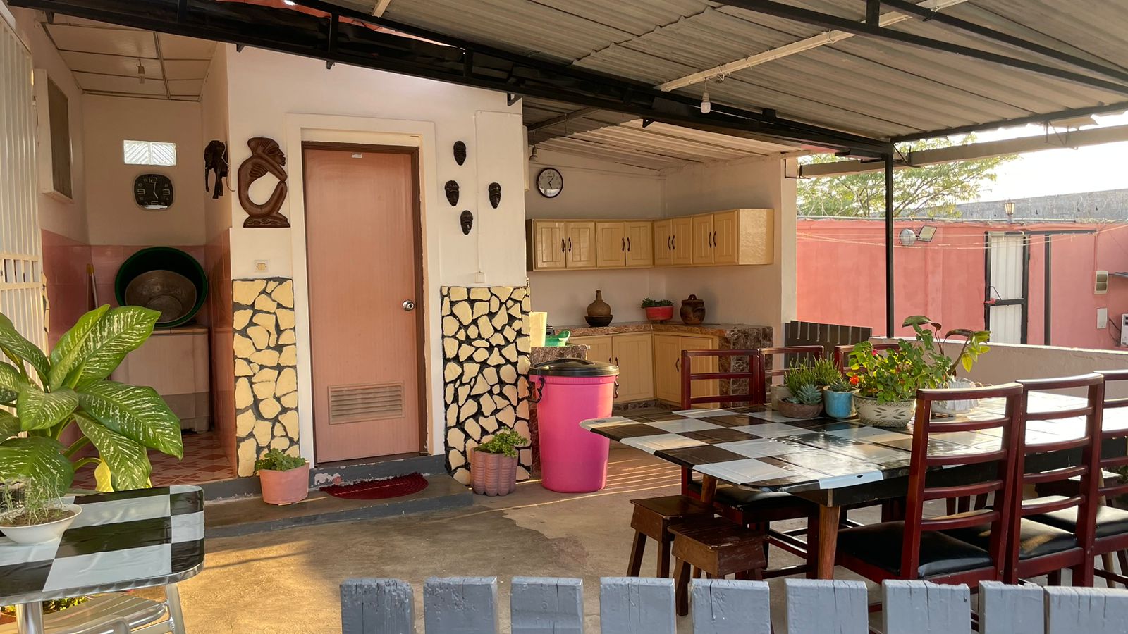Residência Mobilada – Vimbalambi, Benguela