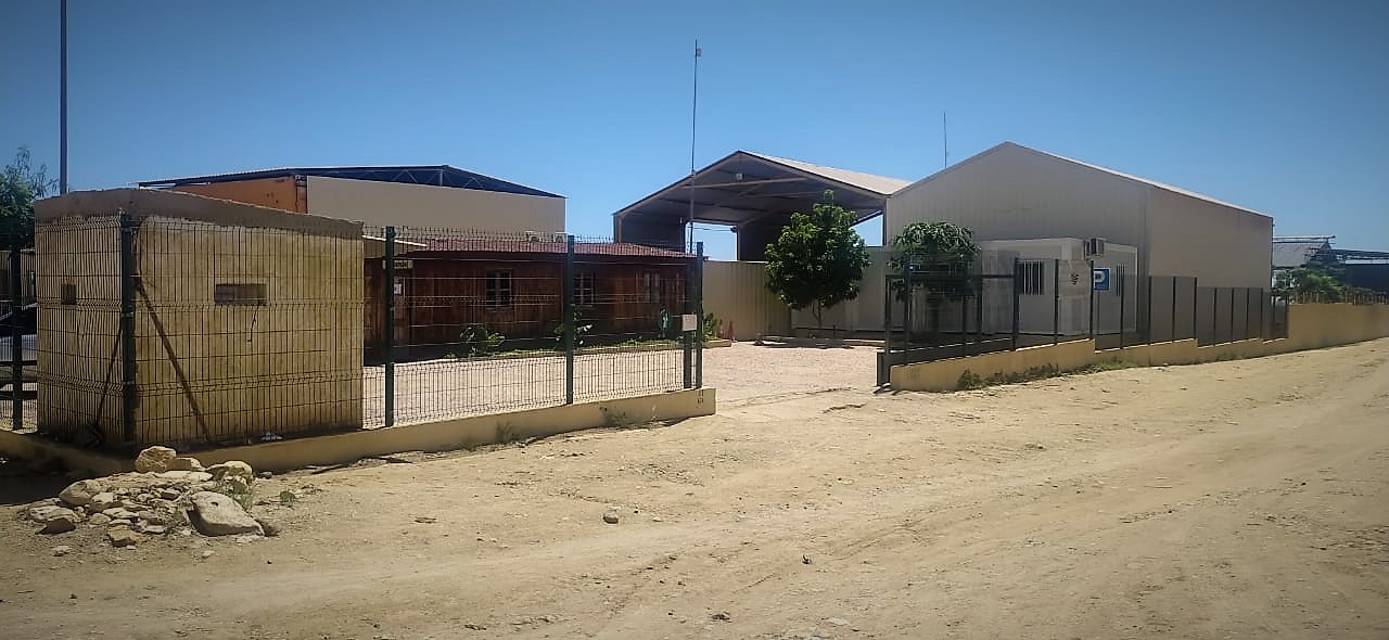 VENDER: EMPREENDIMENTO EM ZONA INDUSTRIAL II - BENGUELA