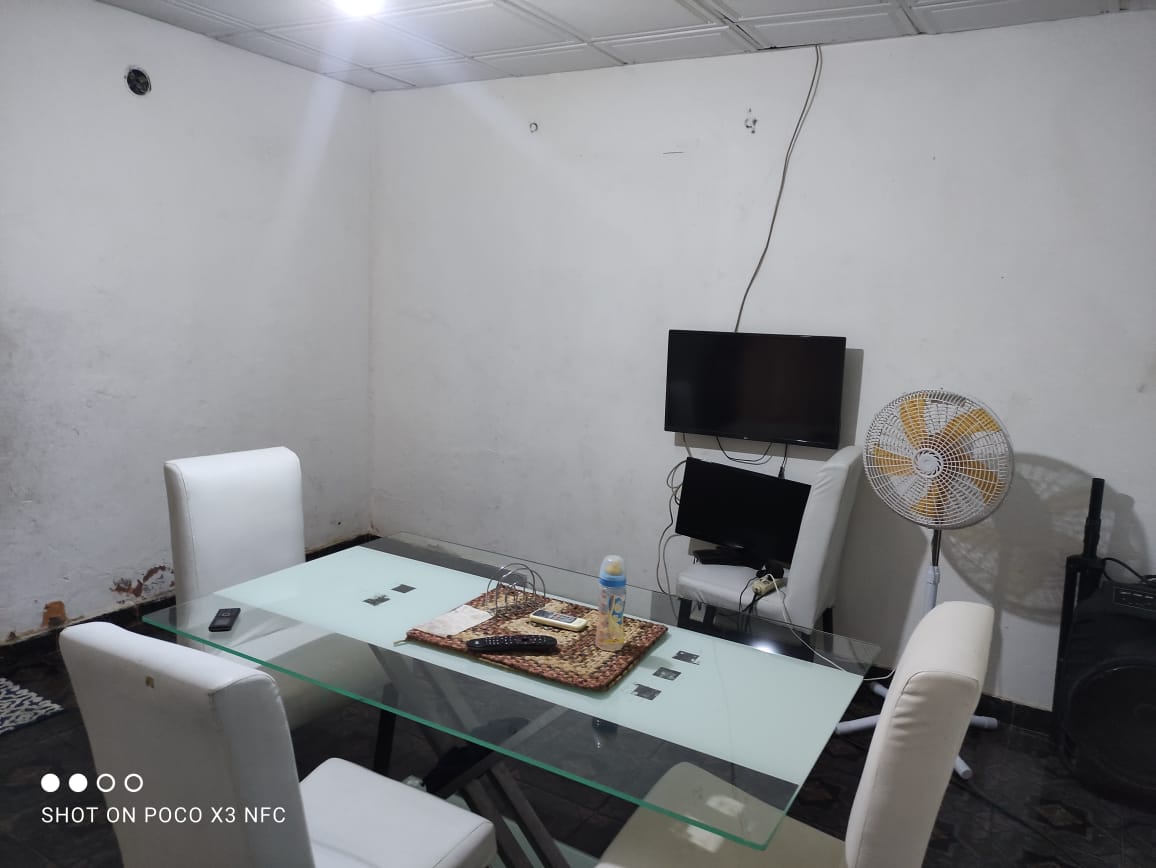 Vender: Habitaçao T2 em Luanda