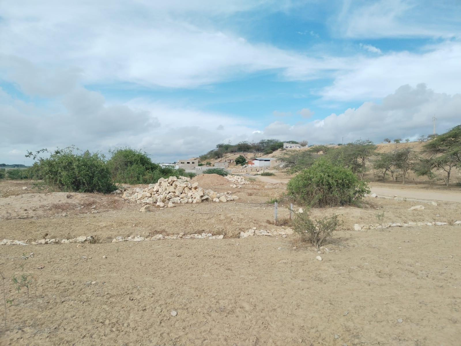 TERRENO A VENDA EM BENGUELA 4 LOTES