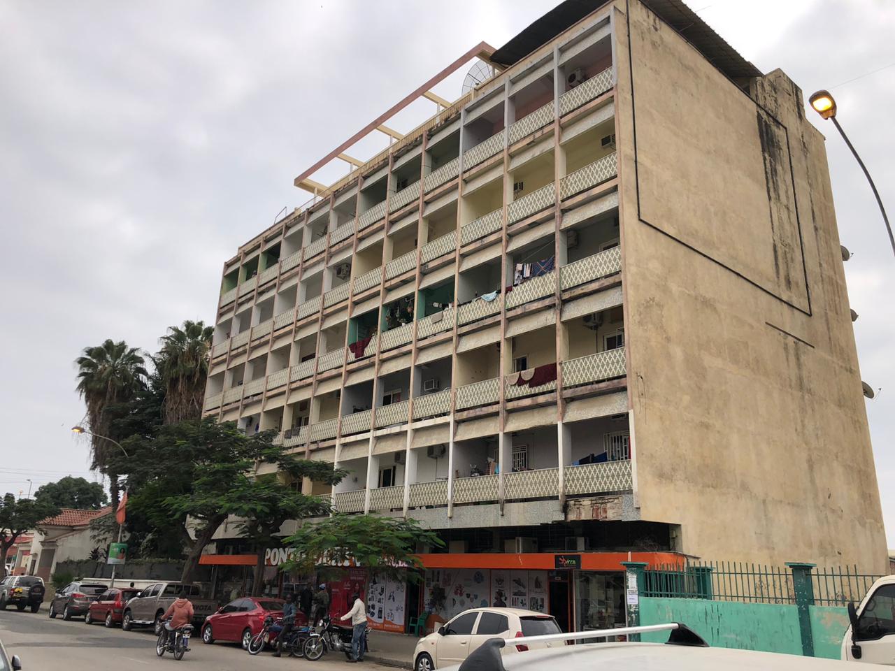 VENDA EDIFICIO EM BENGUELA